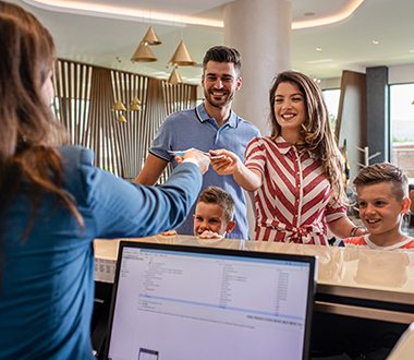 How To Provide The Best Experience At Your Hotel? Here Are Our Tips